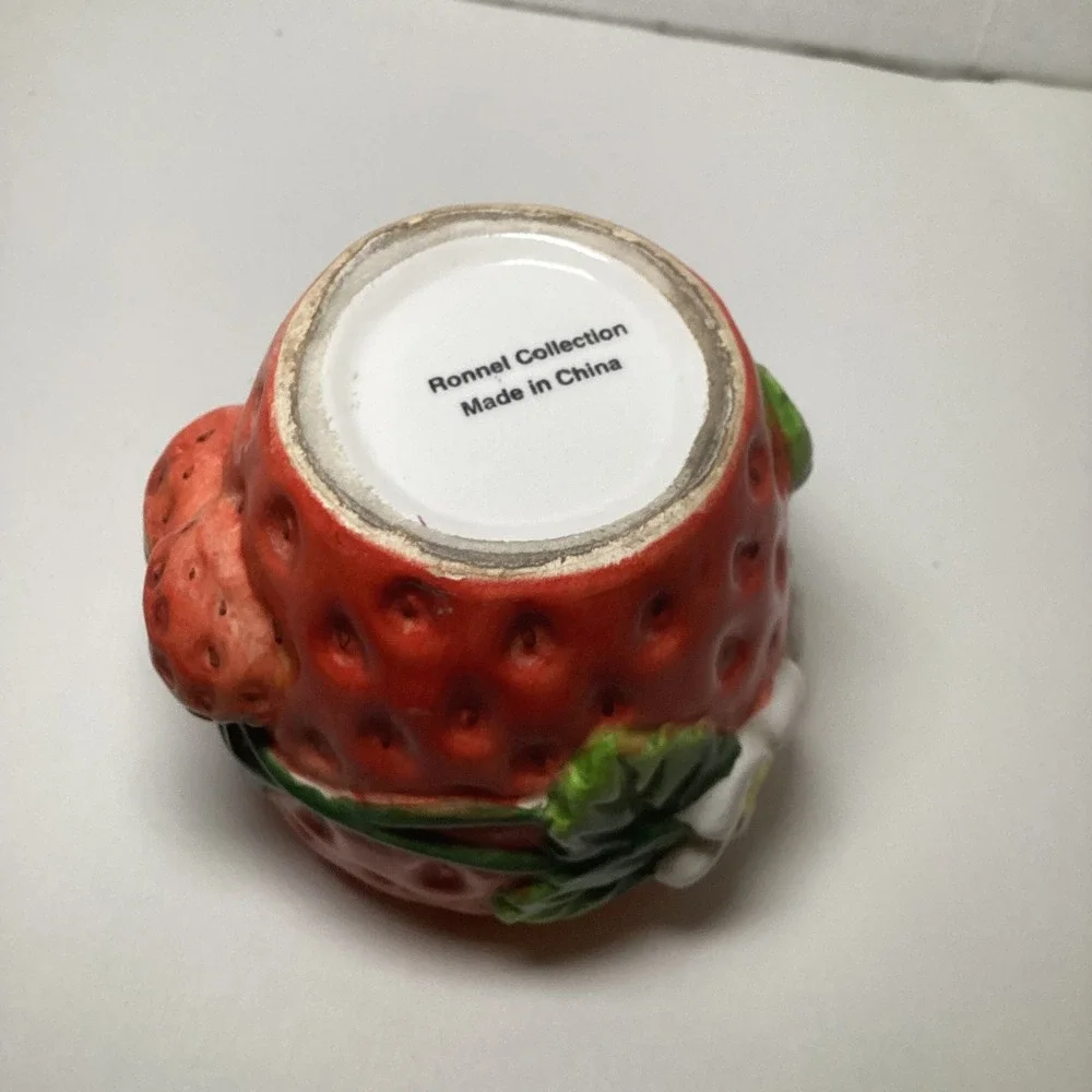 Ronnel Collection Strawberry Ceramic Bathroom Set Soap Dispenser Dish 4 Piece